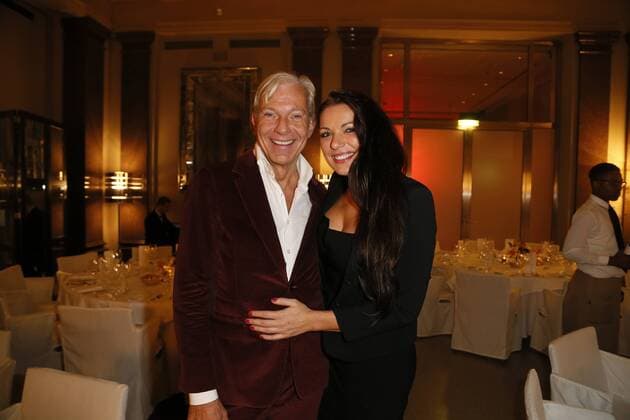 Jo Groebel, Olivia Tilgner bei der Exclusiven Vernissage des LAMBERTZ FINE ART Kalenders 2016 - La Dolce Vita im Hotel de Rome, Berlin 17.11.2015