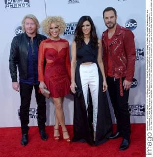 From left, Recording artists Philip Sweet, Kimberly Schlapman, Karen Fairchild and Jimi Westbrook of Little Big Town arrive for the 43rd annual American Music Awards held at Microsoft Theater in Los Angeles on November 22, 2015.  LAP20151122247 JIMxRUYMEN