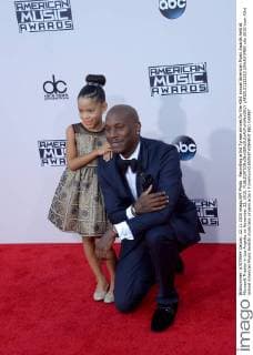 Recording artist Tyrese arrives for the 43rd annual American Music Awards held at Microsoft Theater in Los Angeles on November 22, 2015.  LAP20151122263 JIMxRUYMEN