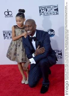 Recording artist Tyrese arrives for the 43rd annual American Music Awards held at Microsoft Theater in Los Angeles on November 22, 2015.  LAP20151122264 JIMxRUYMEN