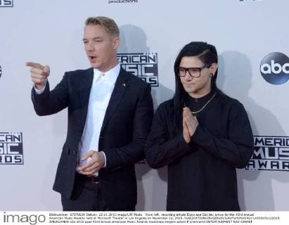 From left, recording artists Diplo and Skrillex arrive for the 43rd annual American Music Awards held at Microsoft Theater in Los Angeles on November 22, 2015.  LAP20151122315 JIMxRUYMEN