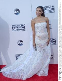 Actress Kat Graham arrives for the 43rd annual American Music Awards held at Microsoft Theater in Los Angeles on November 22, 2015.  LAP20151122339 JIMxRUYMEN