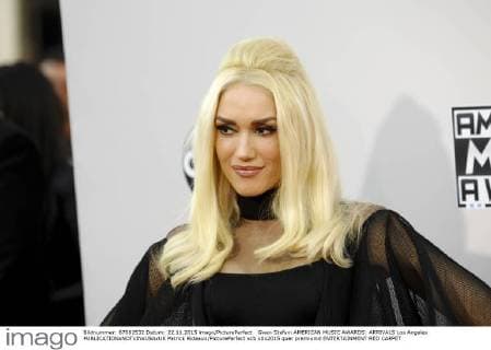 Gwen Stefani AMERICAN MUSIC AWARDS: ARRIVALS Los Angeles  Patrick Rideaux PicturePerfect