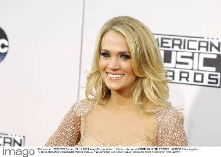 Carrie Underwood AMERICAN MUSIC AWARDS: ARRIVALS Los Angeles  Patrick Rideaux PicturePerfect