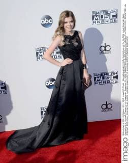 Internet personality Griffin Arnlund arrives for the 43rd annual American Music Awards held at Microsoft Theater in Los Angeles on November 22, 2015.  LAP20151122544 JIMxRUYMEN