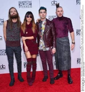 Nov. 22, 2015 - Los Angeles, California, U.S. - DNCE arrives for the 2015 American Music Awards at the Microsoft theater. Los Angeles U.S. - ZUMAo05_