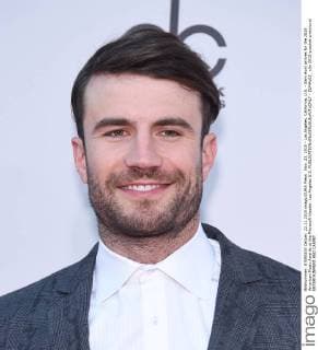 Nov. 22, 2015 - Los Angeles, California, U.S. - Sam Hunt arrives for the 2015 American Music Awards at the Microsoft theater. Los Angeles U.S. - ZUMAo05_