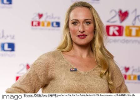 Eva Mona Rodekirchen beim 20. RTL-Spendenmarathon am 20.11.2015 in Hürth. 20. RTL-Spendenmarathon in Hürth