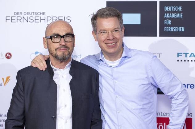 Jochen Schweizer und Frank Thelen bei der Preisverleihung der Deutschen Akademie für Fernsehen im Filmforum NRW im Museum Ludwig. Köln, 28.11.2015 Foto:xC.xHardtx xFuturexImage