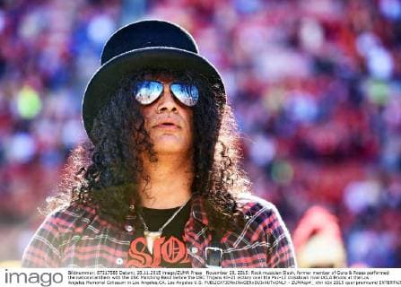 November 28, 2015: Rock musician Slash, former member of Guns & Roses performed the national anthem with the USC Marching Band before the USC Trojans 40-21 victory over the Pac-12 crosstown rival UCLA Bruins at the Los Angeles Memorial Coliseum in Los Angeles,CA. Los Angeles U.S. - ZUMAcp4_