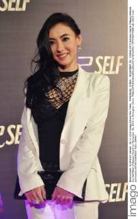 SHANGHAI, CHINA - NOVEMBER 30: (CHINA OUT) Actress Cecilia Cheung attends the Self Best of Beauty Award on November 30, 2015 in Shanghai, China.  CFP476574885