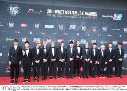 Mnet Asian Music Awards in Hongkong HONG KONG, CHINA - DECEMBER 02: (CHINA OUT) South Korean boy group Seventeen attend 2015 Mnet Asian Music Awards (MAMA) press conference at AsiaWorld-Expo on December 2, 2015 in Hong Kong, China.  CFP476640629