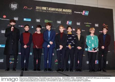 HONG KONG, CHINA - DECEMBER 02: (CHINA OUT) EXO pose at the backstage during the 2015 Mnet Asian Music Awards (MAMA) at AsiaWorld-Expo on December 2, 2015 in Hong Kong, China.  CFP476670443