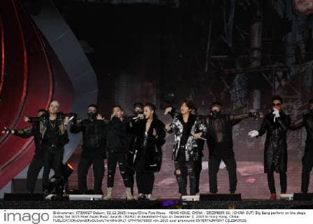 HONG KONG, CHINA - DECEMBER 02: (CHINA OUT) Big Bang perform on the stage during the 2015 Mnet Asian Music Awards (MAMA) at AsiaWorld-Expo on December 2, 2015 in Hong Kong, China.  CFP476670865