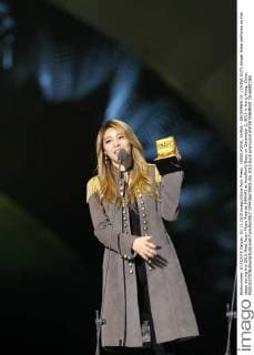 HONG KONG, CHINA - DECEMBER 02: (CHINA OUT) Singer Ailee performs on the stage during the 2015 Mnet Asian Music Awards (MAMA) at AsiaWorld-Expo on December 2, 2015 in Hong Kong, China.  CFP476670903