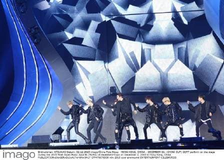 HONG KONG, CHINA - DECEMBER 02: (CHINA OUT) GOT7 perform on the stage during the 2015 Mnet Asian Music Awards (MAMA) at AsiaWorld-Expo on December 2, 2015 in Hong Kong, China.  CFP476670938