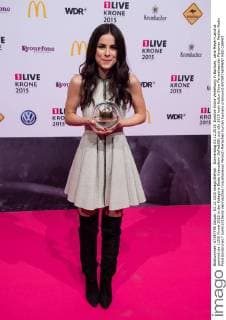Donnerstag 03.12.2015, Einslive Krone Verleihung in Bochum, Lena Meyer-Landrut gewinnt die 1LIVE Krone 2015 in der Kategorie Beste Kuenstlerin DeFodi001
