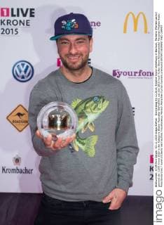 Donnerstag 03.12.2015, Einslive Krone Verleihung in Bochum, Marteria (Marten Laciny) gewinnt die 1LIVE Krone 2015 in der Kategorie Bester Kuenstler DeFodi001