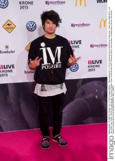 Donnerstag 03.12.2015, Einslive Krone Verleihung in Bochum, Julien Bam DeFodi001