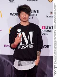 Donnerstag 03.12.2015, Einslive Krone Verleihung in Bochum, Julien Bam DeFodi001