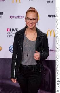 Donnerstag 03.12.2015, Einslive Krone Verleihung in Bochum, Stefanie Heinzmann DeFodi001
