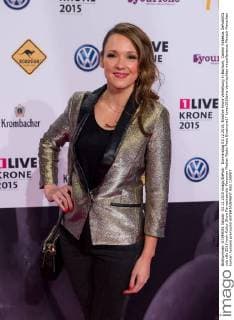 Donnerstag 03.12.2015, Einslive Krone Verleihung in Bochum, Carolin Kebekus DeFodi001