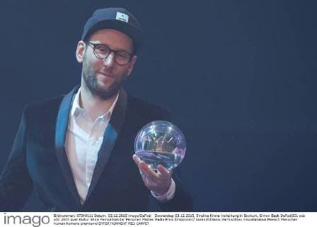 Donnerstag 03.12.2015, Einslive Krone Verleihung in Bochum, Simon Beek DeFodi001