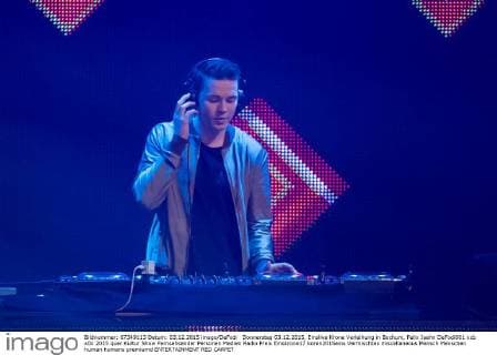 Donnerstag 03.12.2015, Einslive Krone Verleihung in Bochum, Felix Jaehn DeFodi001