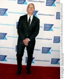 Dec. 8, 2015 - New York, New York, U.S. - CEO of Apple TIM COOK attends the 2015 Ripple of Hope Award held at the New York Hilton Hotel. New York U.S. - ZUMAk03_