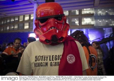MEXICO CITY, Dec. 8, 2015 -- A Star Wars fan poses during the event for fans of the Star Wars saga for its new movie The Force Awakens , in Mexico City, capital of Mexico, on Dec. 8, 2015. Alejandro Ayala) MEXICO-MEXICO CITY-CINEMA-STAR WARS e AlejandroxAyala 