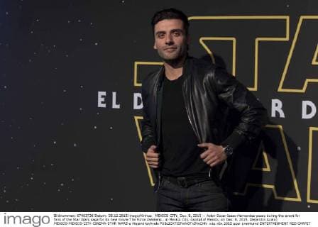 MEXICO CITY, Dec. 8, 2015 -- Actor Oscar Isaac Hernandez poses during the event for fans of the Star Wars saga for its new movie The Force Awakens , in Mexico City, capital of Mexico, on Dec. 8, 2015. Alejandro Ayala) MEXICO-MEXICO CITY-CINEMA-STAR WARS e AlejandroxAyala 