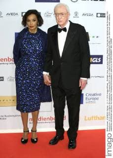 Michael Caine und seine Ehefrau Shakira Caine bei der Verleihung der European Film Awards am 12.12.2015 in Berlin Europaeischer Filmpreis 2015 in Berlin 