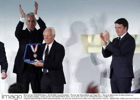 Themen der Woche Bilder des Tages Rom - Renzi bei Sportpreis-Verleihung Collare d Oro Giovanni Malago , Giorgio Armani und Matteo Renzi - Rom, 15.12.2015 - Ehrung im italienischen Sport: Collari d Oro - SamanthaxZucchi