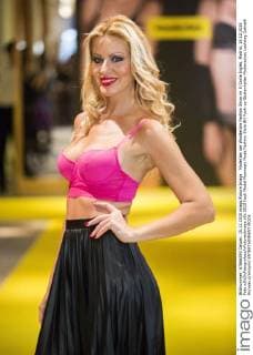 Model bei der Wonderbra Fashion Show im El Corte Ingles. Madrid, 15.12.2015 Foto:xDyDxFotografosx xFuturexImage