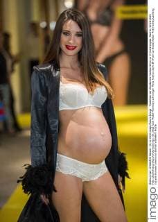 Model bei der Wonderbra Fashion Show im El Corte Ingles. Madrid, 15.12.2015 Foto:xDyDxFotografosx xFuturexImage