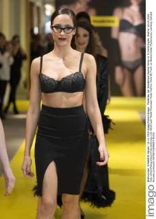Model bei der Wonderbra Fashion Show im El Corte Ingles. Madrid, 15.12.2015 Foto:xDyDxFotografosx xFuturexImage