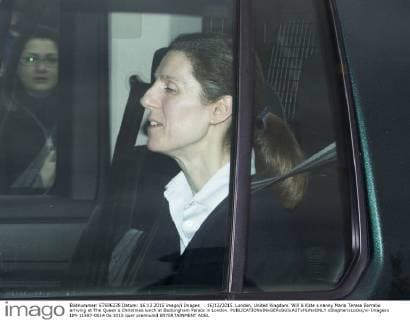 . 16 12 2015. London, United Kingdom. Will & Kate s nanny Maria Teresa Borrallo arriving at The Queen s Christmas lunch at Buckingham Palace in London.  xStephenxLockx xi-Imagesx IIM-11587-0014