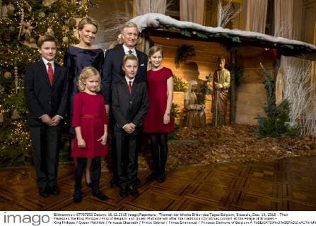 Themen der Woche Bilder des Tages Belgium, Brussels, Dec. 16, 2015 - Their Majesties the King Philippe Filip of Belgium and Queen Mathilde will offer the traditional Christmas concert at the Palace of Brussels - King Philippe Queen Mathilde Princess Elisabeth Prince Gabriel Prince Emmanuel Princess Eleonore of Belgium Â  DannyxGys