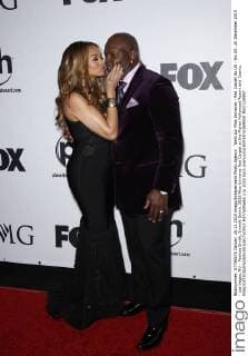 Wahl zur Miss Universe - Red Carpet No UK - No US: 20 December 2015 - Las Vegas, NV - Patricia Smith, Emmitt Smith. 2015 Miss Universe Red Carpet at the Planet Hollywood Resort and Casino.  MJT AdMedia