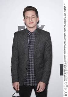 Wahl zur Miss Universe - Red Carpet No UK - No US: 20 December 2015 - Las Vegas, NV - Charlie Puth. 2015 Miss Universe Red Carpet at the Planet Hollywood Resort and Casino.  MJT AdMedia