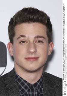 Wahl zur Miss Universe - Red Carpet No UK - No US: 20 December 2015 - Las Vegas, NV - Charlie Puth. 2015 Miss Universe Red Carpet at the Planet Hollywood Resort and Casino.  MJT AdMedia