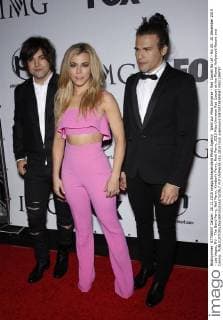 Wahl zur Miss Universe - Red Carpet No UK - No US: 20 December 2015 - Las Vegas, NV - The Band Perry, Neil Perry, Kimberly Perry, Reid Perry. 2015 Miss Universe Red Carpet at the Planet Hollywood Resort and Casino.  MJT AdMedia