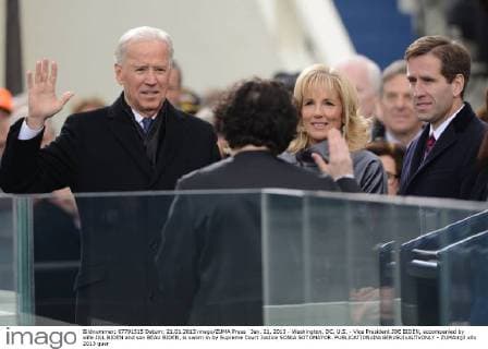 Jan. 21, 2013 - Washington, DC, U.S. - Vice President JOE BIDEN, accompanied by wife JILL BIDEN and son BEAU BIDEN, is sworn in by Supreme Court Justice SONIA SOTOMAYOR. - ZUMAmj3