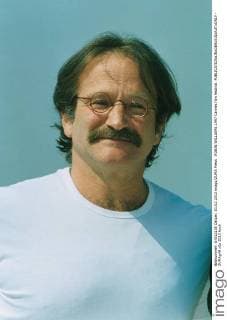 ROBIN WILLIAMS.1997 Cannes film festival. - ZUMAg49