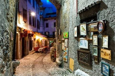 Well-preserved historic houses, narrow streets and roads in town Malcesine, Italy, October 17, 2015. (CTKxPhoto JirixCastka) CTKPhotoF201511021252101 