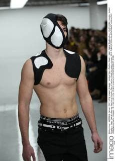 London Men s Fashion Week - Nazir Mazhar Modenschau . 08 01 2016. London, United Kingdom. Nazir Mazhar show on day one of London Men s Fashion Week for autumn winter 2016.  xStephenxLockx xi-Imagesx IIM-11691-0013