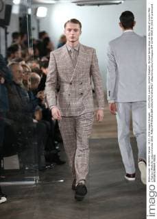 . 10 01 2016. London, United Kingdom. Richard James show on day three of London Men s Fashion Week for autumn winter 2016.  xStephenxLockx xi-Imagesx IIM-11706-0020