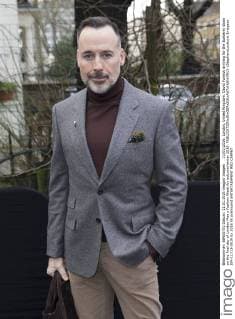 . 11 01 2016. London, United Kingdom. David Furnish arriving for the Burberry show on the final day of London Men s Fashion Week for autumn winter 2016.  xStephenxLockx xi-Imagesx IIM-11713-0019