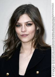 Amber Anderson bei der Burberry Menswear A W 16 Fashion Show im Perks Field, Hyde Park. London, 11.01.2016 Amber Anderson  Foto:xS.xVasx xFuturexImage