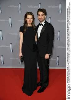 Yvonne Catterfeld und Oliver Wnuk bei der Verleihung Deutscher Fernsehpreis am 13.01.2016 in Düsseldorf Deutscher Fernsehpreis 2016 in Duesseldorf 